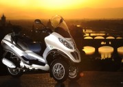 Piaggio MP3 Hybrid